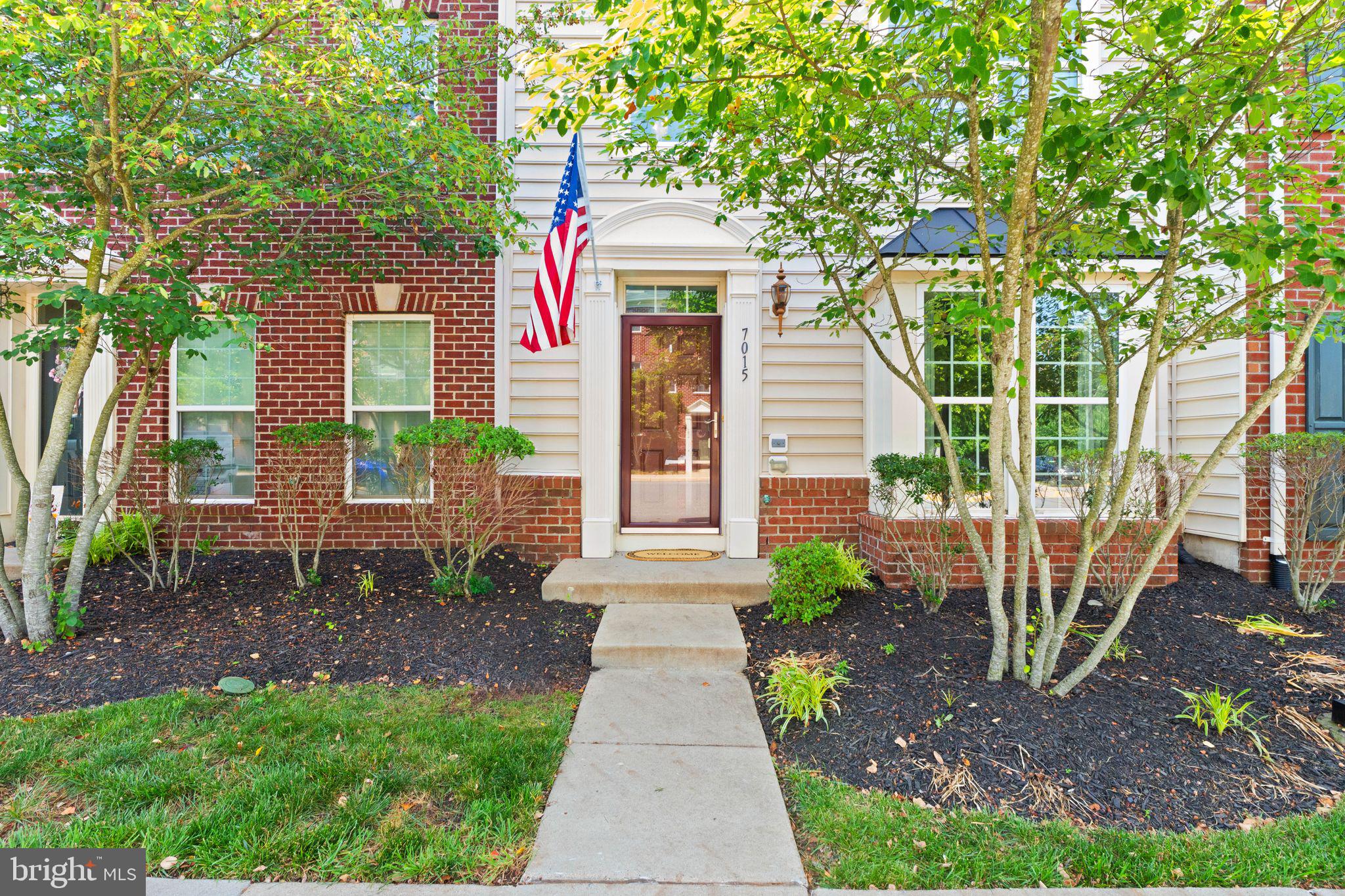7015 TREK WAY