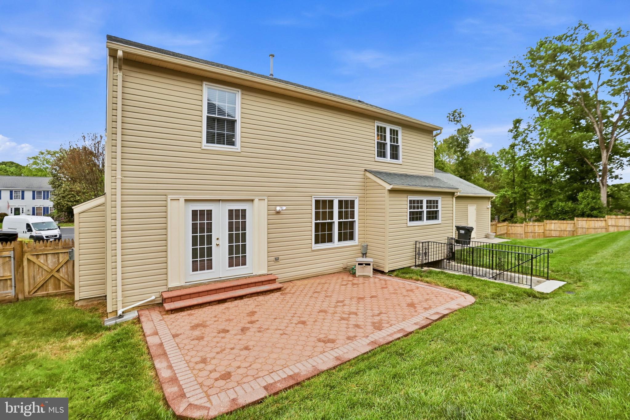8007 STATION ROAD