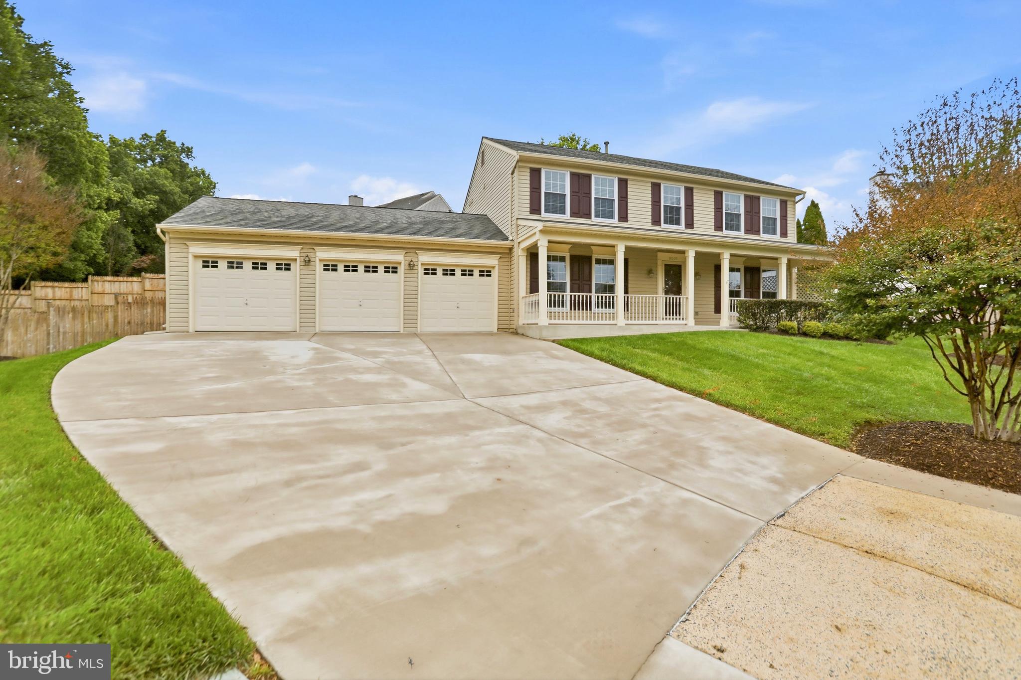8007 STATION ROAD