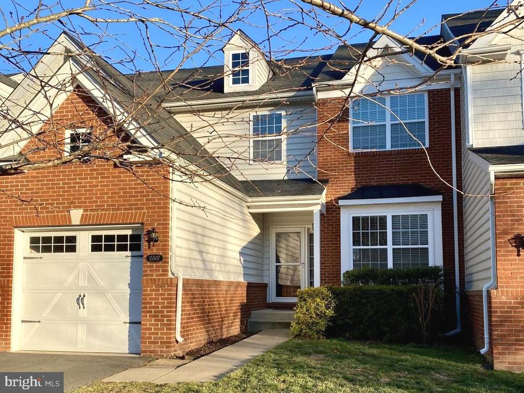 15507 GOSSOMS STORE COURT