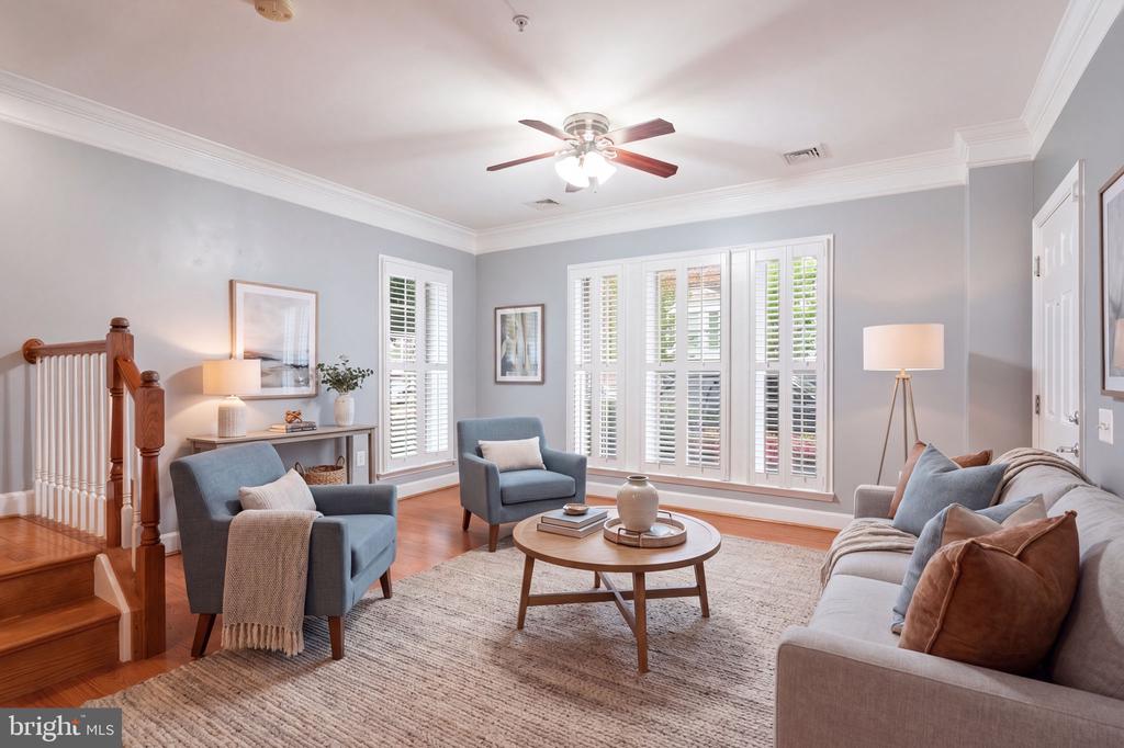 2392 BROOKMOOR LANE
