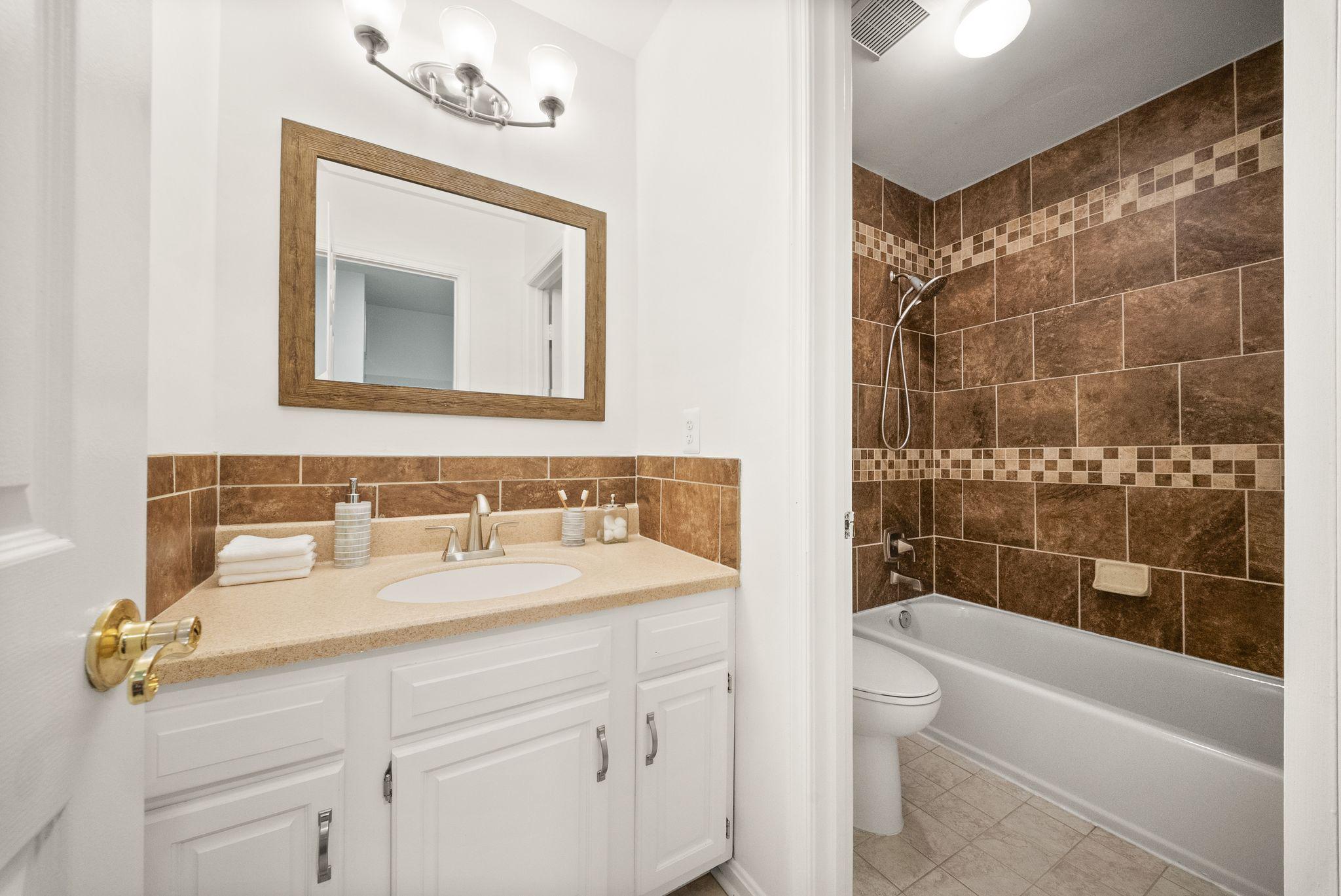 15325 WATERS EDGE COURT