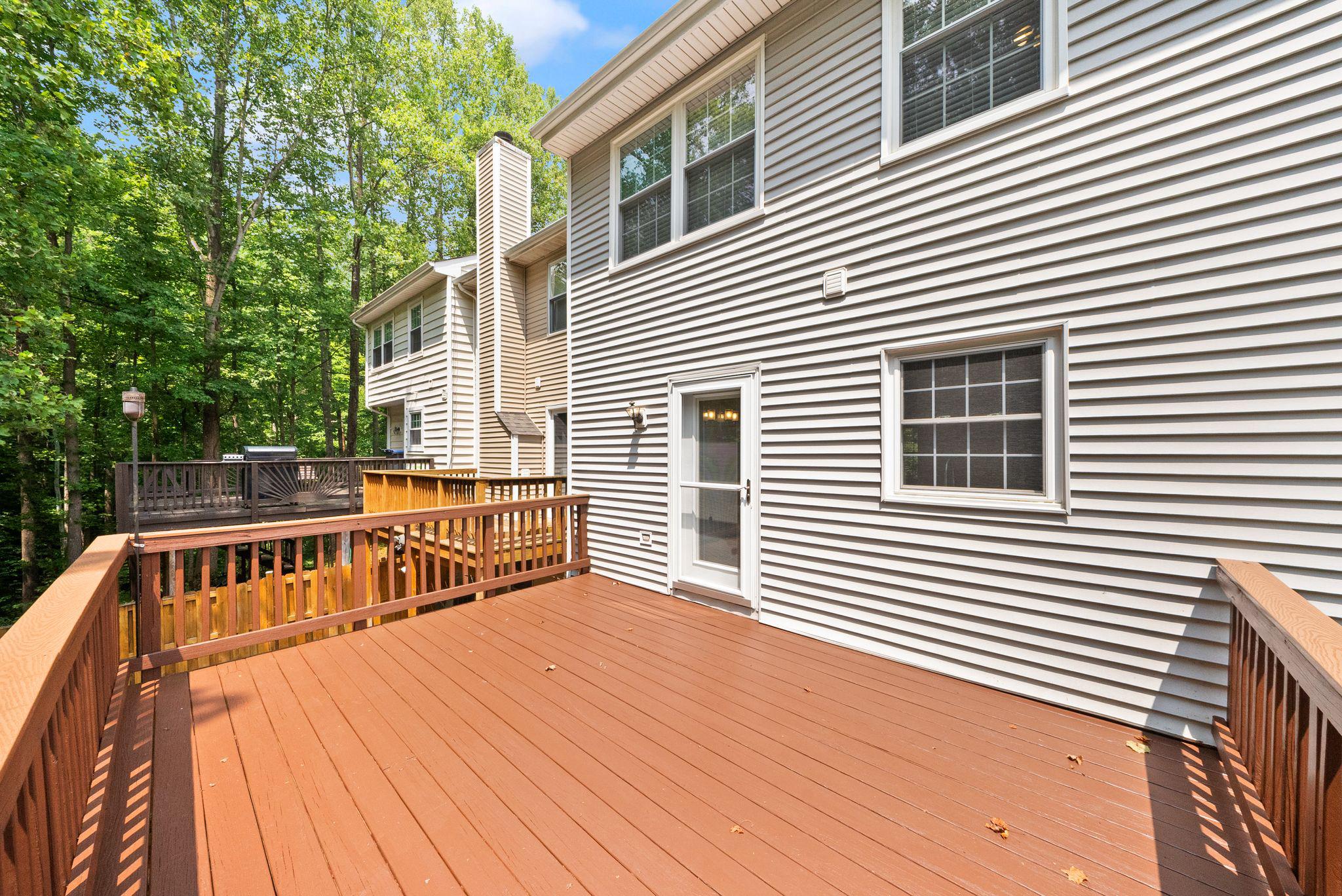 15325 WATERS EDGE COURT