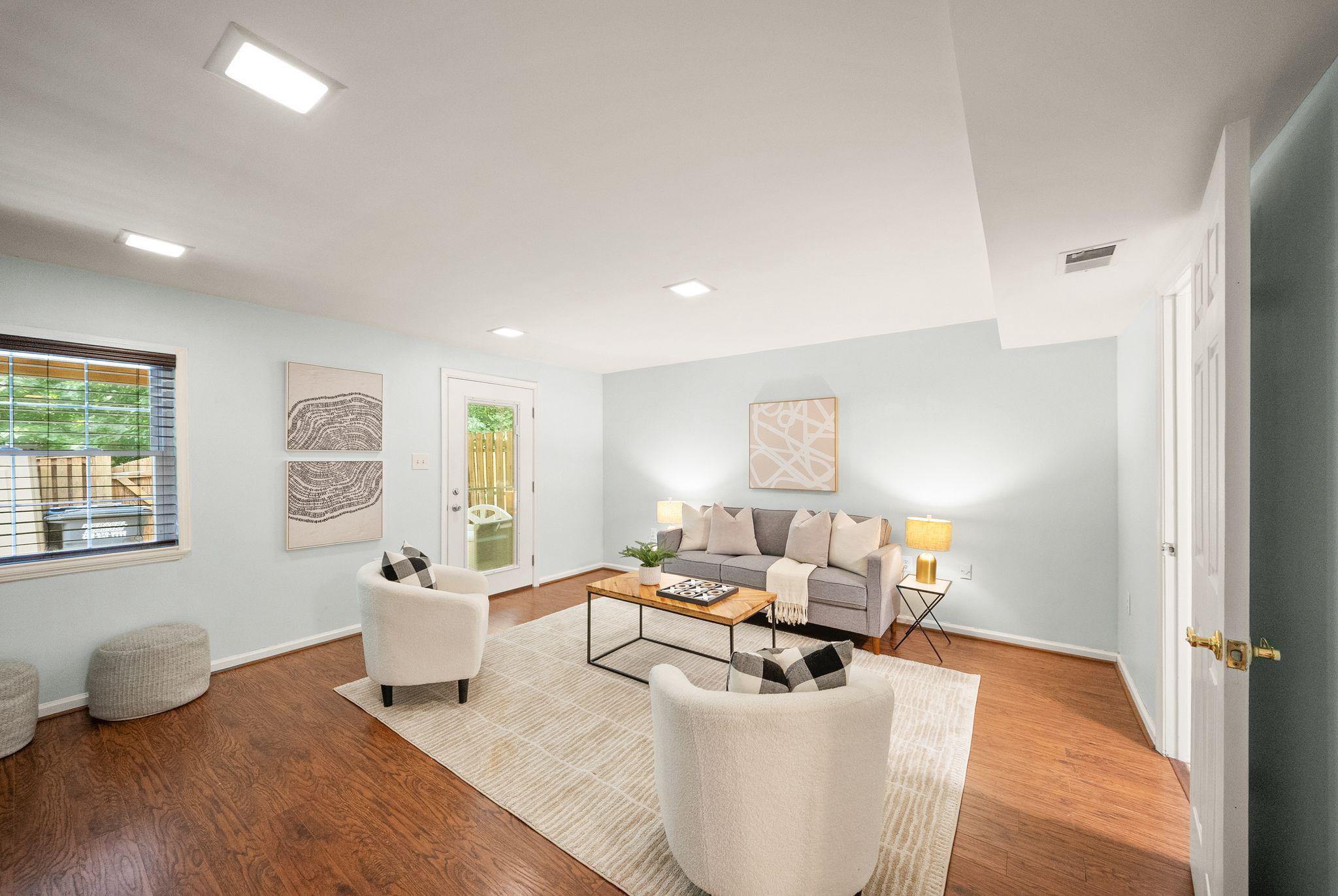 15325 WATERS EDGE COURT