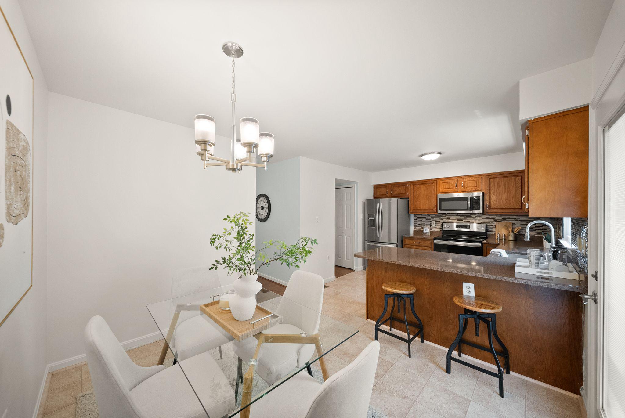 15325 WATERS EDGE COURT