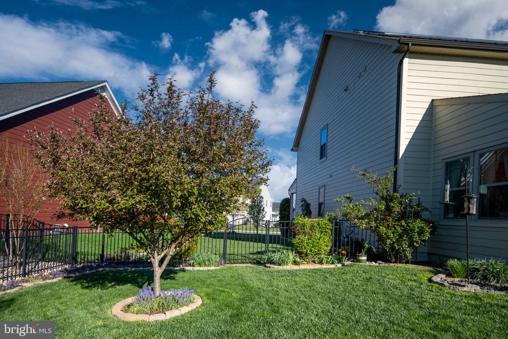 2505 SWEET CLOVER COURT