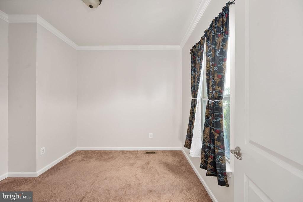 2505 SWEET CLOVER COURT
