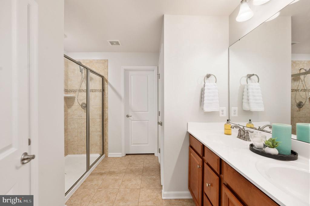 2505 SWEET CLOVER COURT