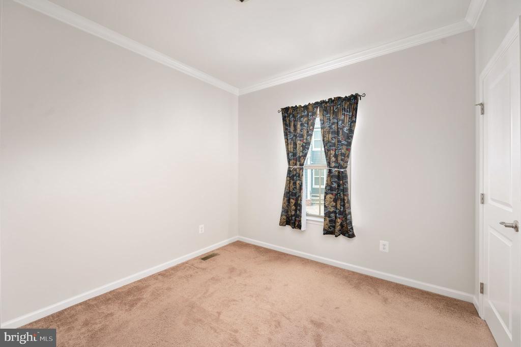 2505 SWEET CLOVER COURT