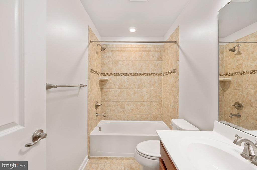 2505 SWEET CLOVER COURT