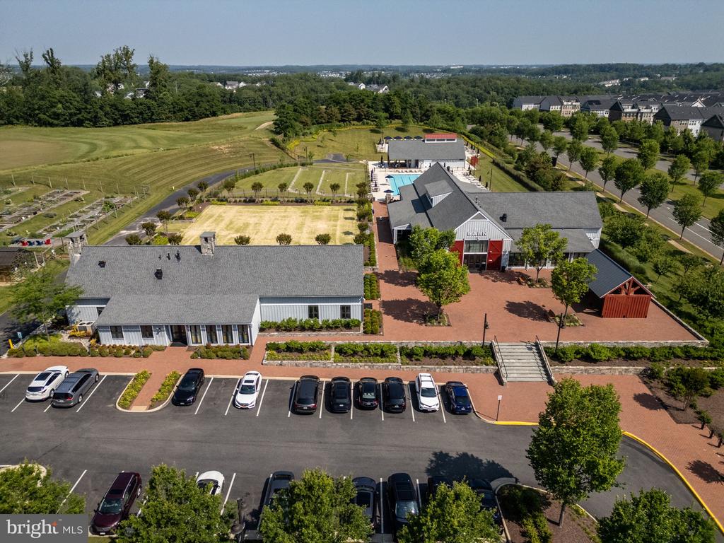 2505 SWEET CLOVER COURT