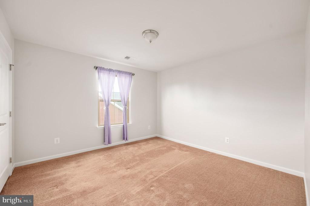 2505 SWEET CLOVER COURT