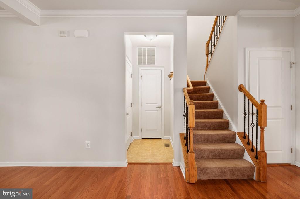 2505 SWEET CLOVER COURT