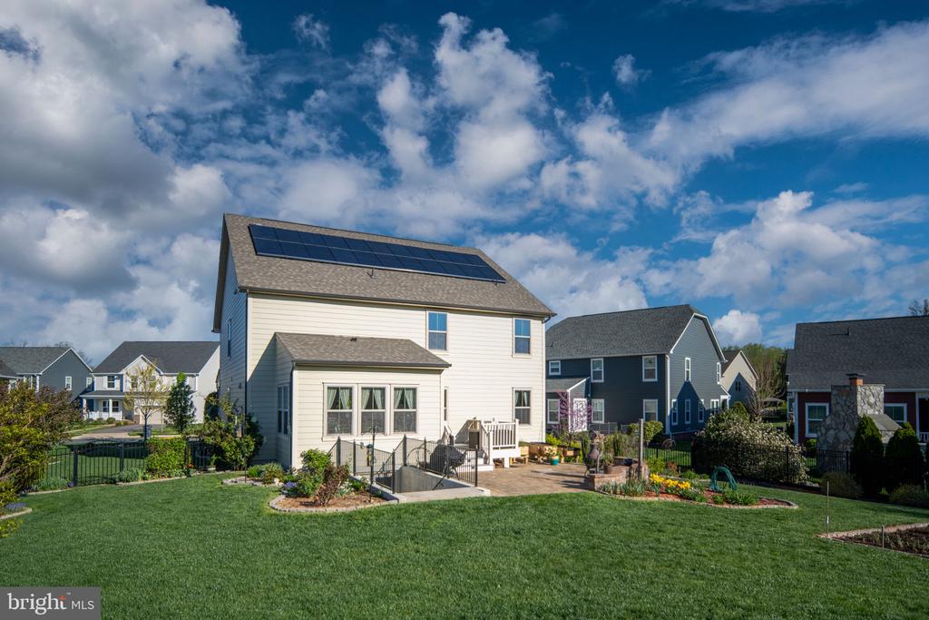 2505 SWEET CLOVER COURT