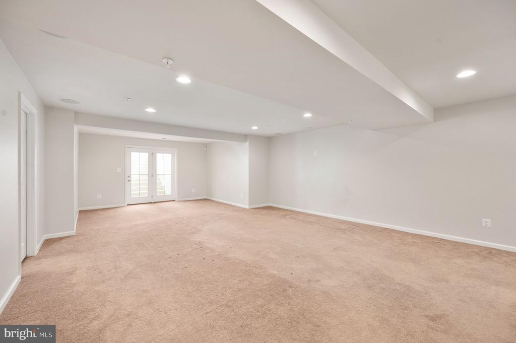 2505 SWEET CLOVER COURT