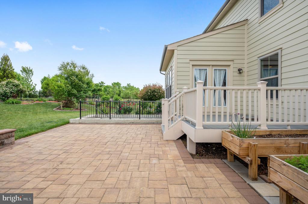 2505 SWEET CLOVER COURT