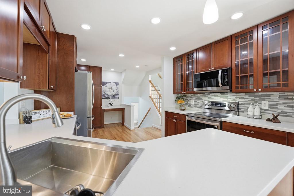 16818 FRANCIS WEST LANE