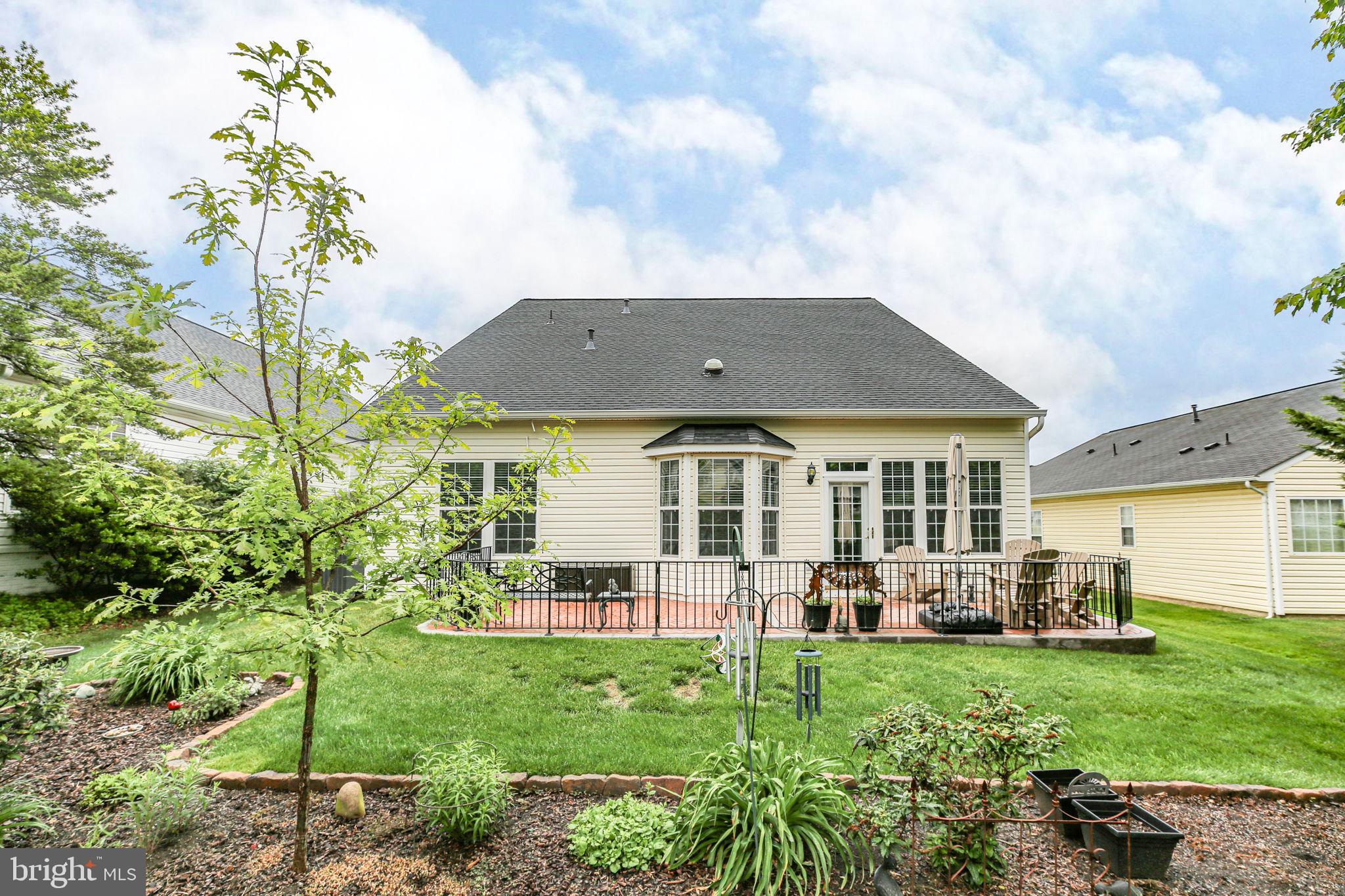 3944 SOLSTICE LANE