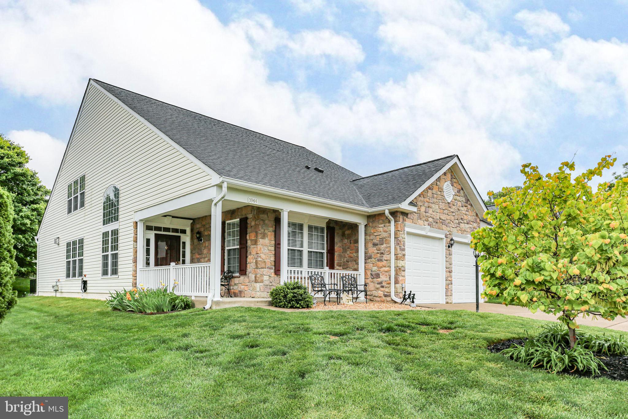 3944 SOLSTICE LANE