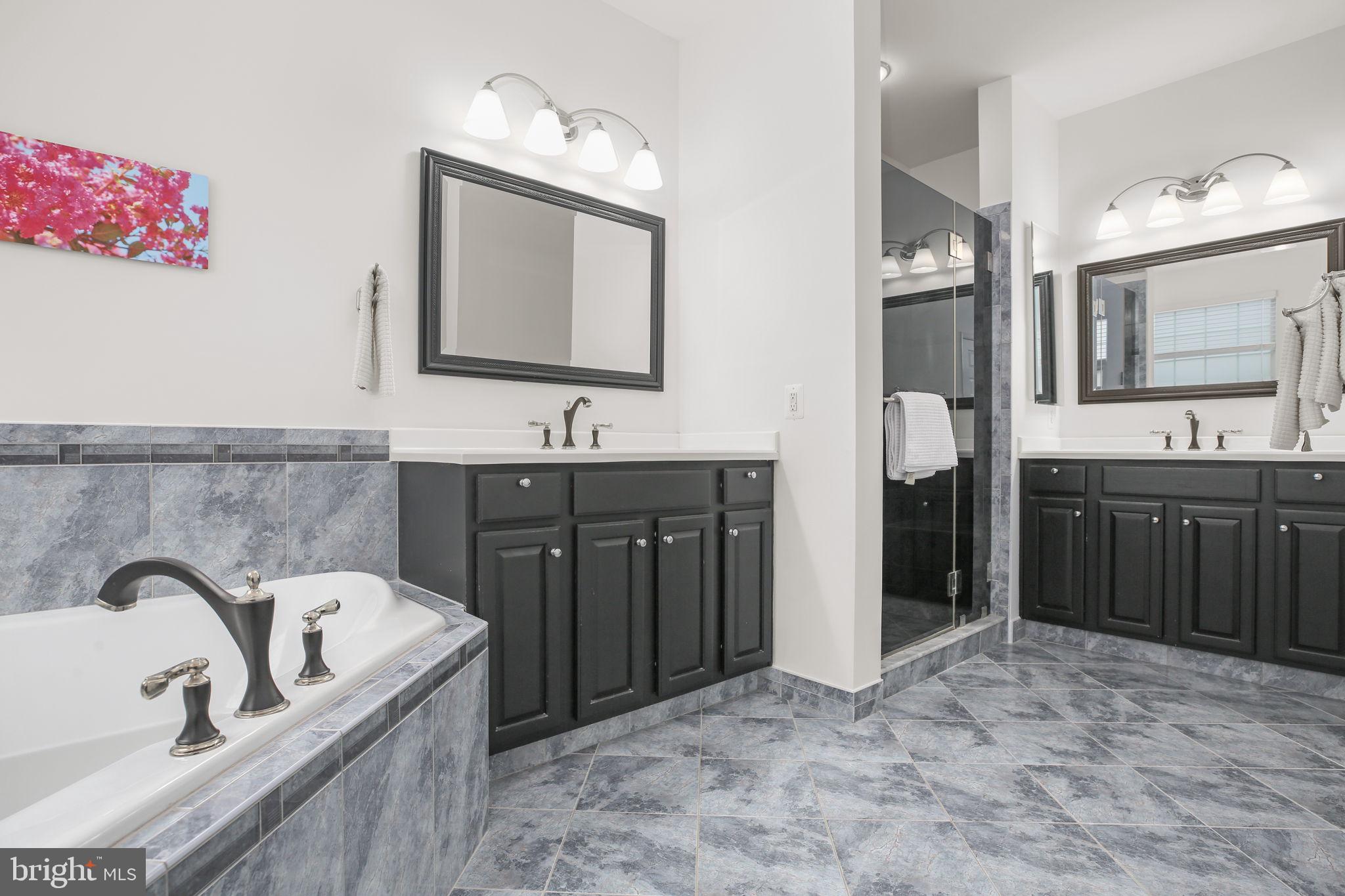 3944 SOLSTICE LANE