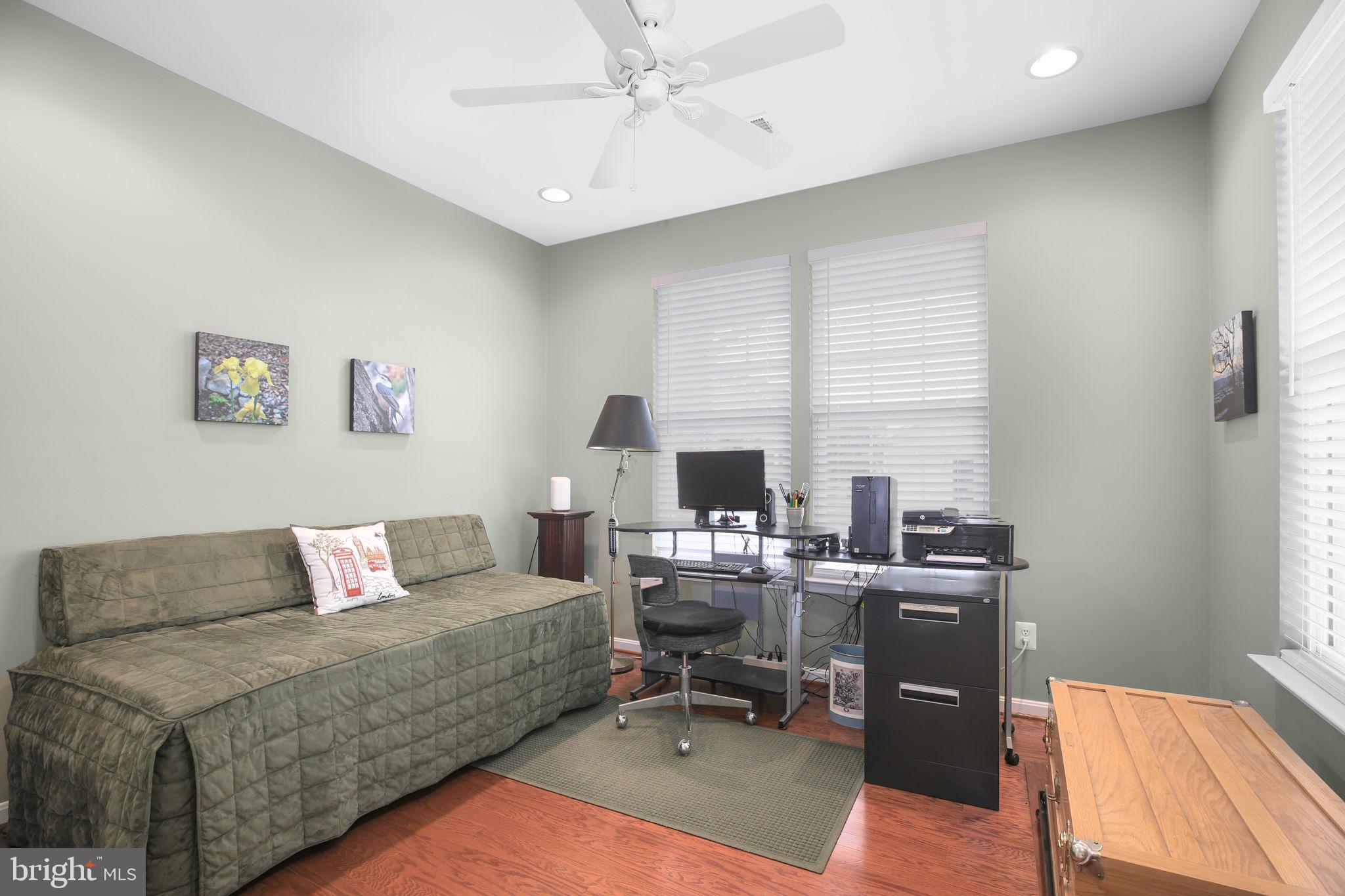 3944 SOLSTICE LANE