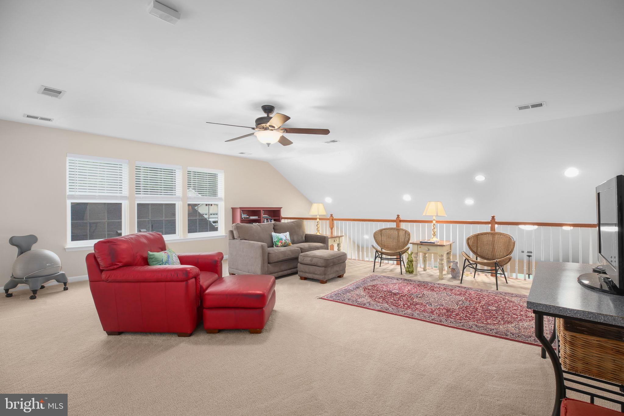 3944 SOLSTICE LANE