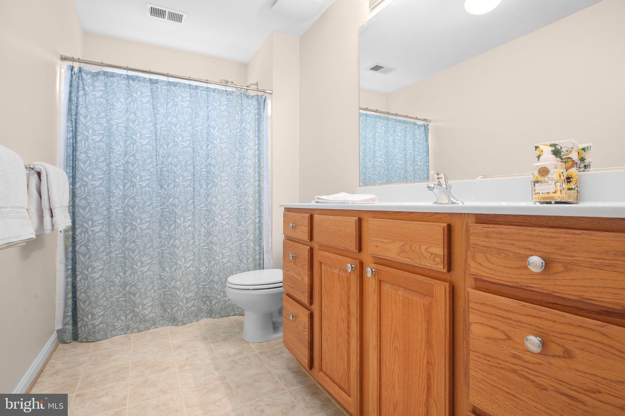 3944 SOLSTICE LANE