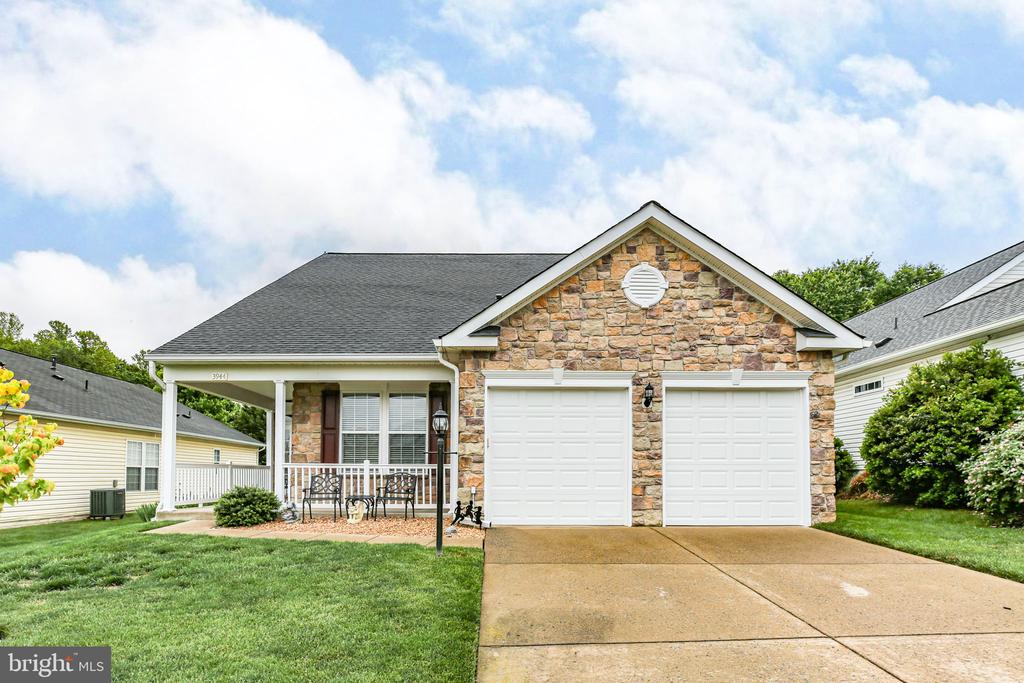 3944 SOLSTICE LANE
