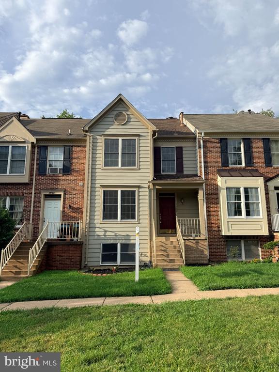7932 BLUE GRAY CIRCLE