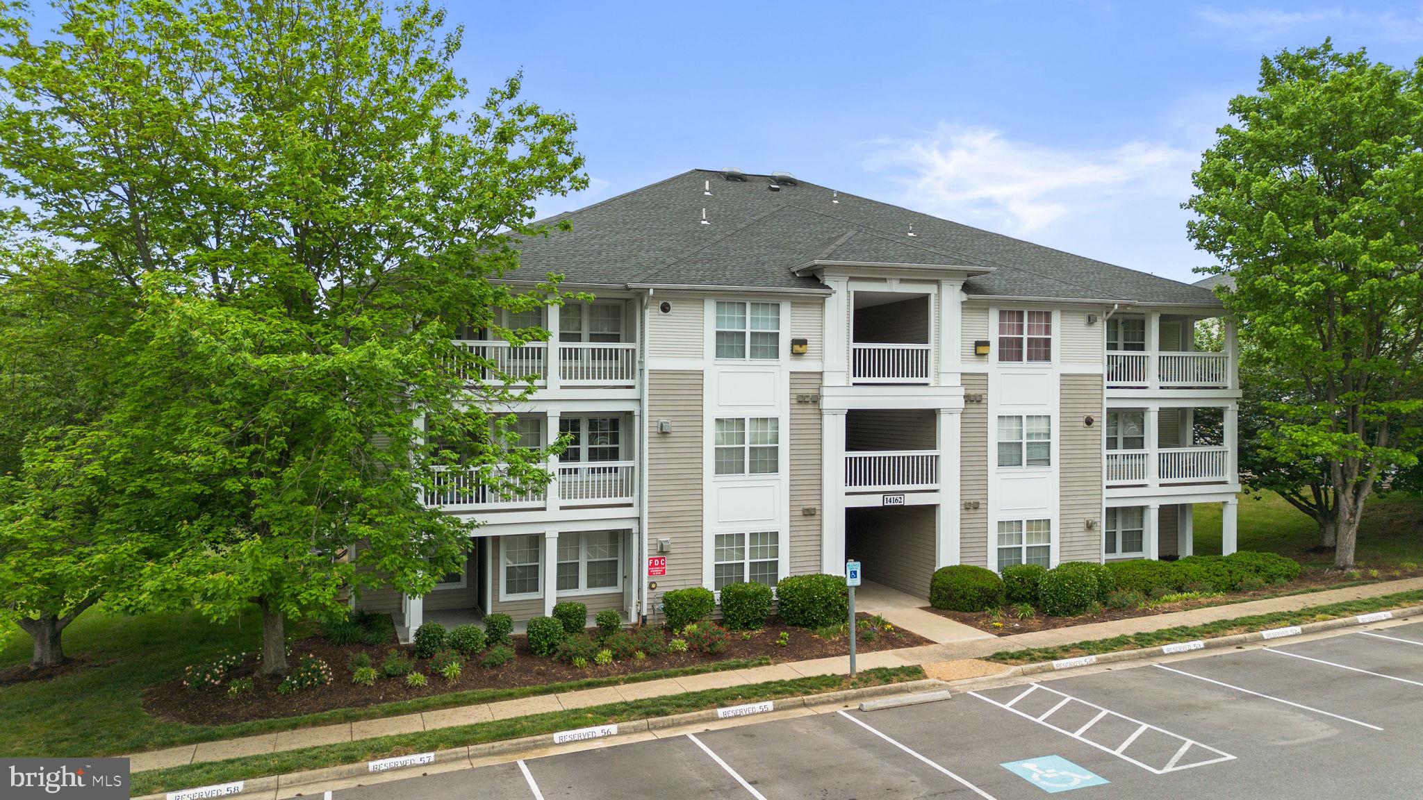 14162 CUDDY LOOP