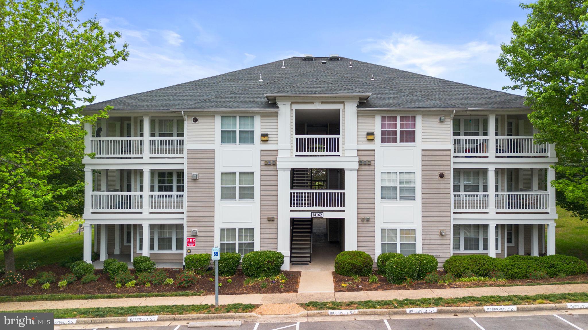 14162 CUDDY LOOP