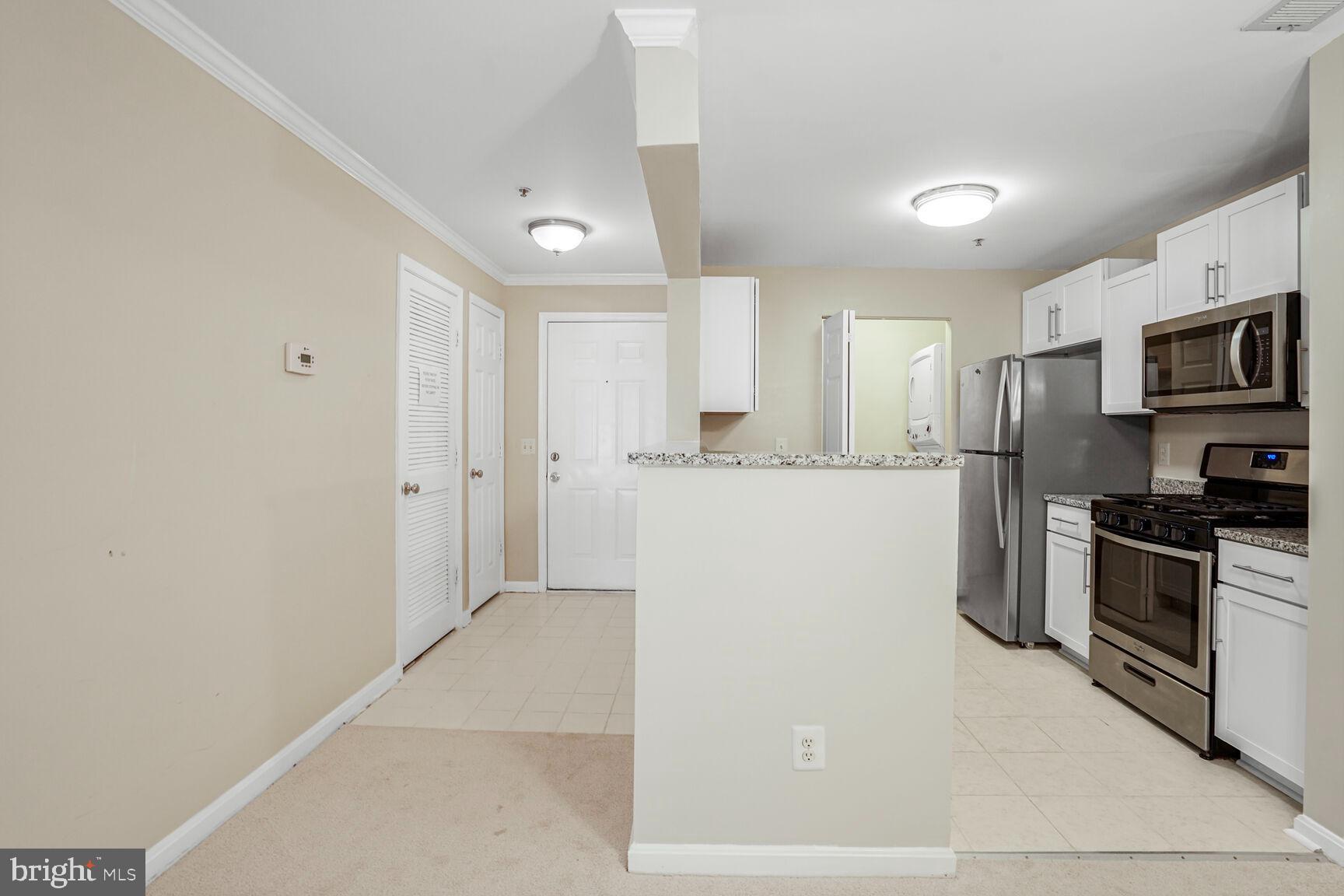 14162 CUDDY LOOP