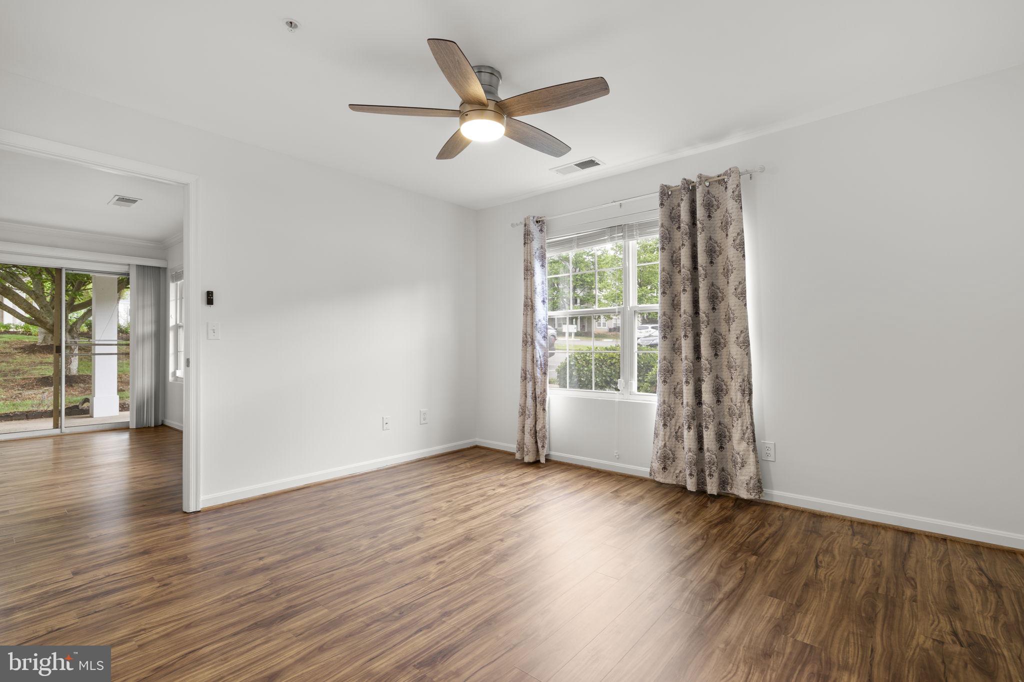 14162 CUDDY LOOP