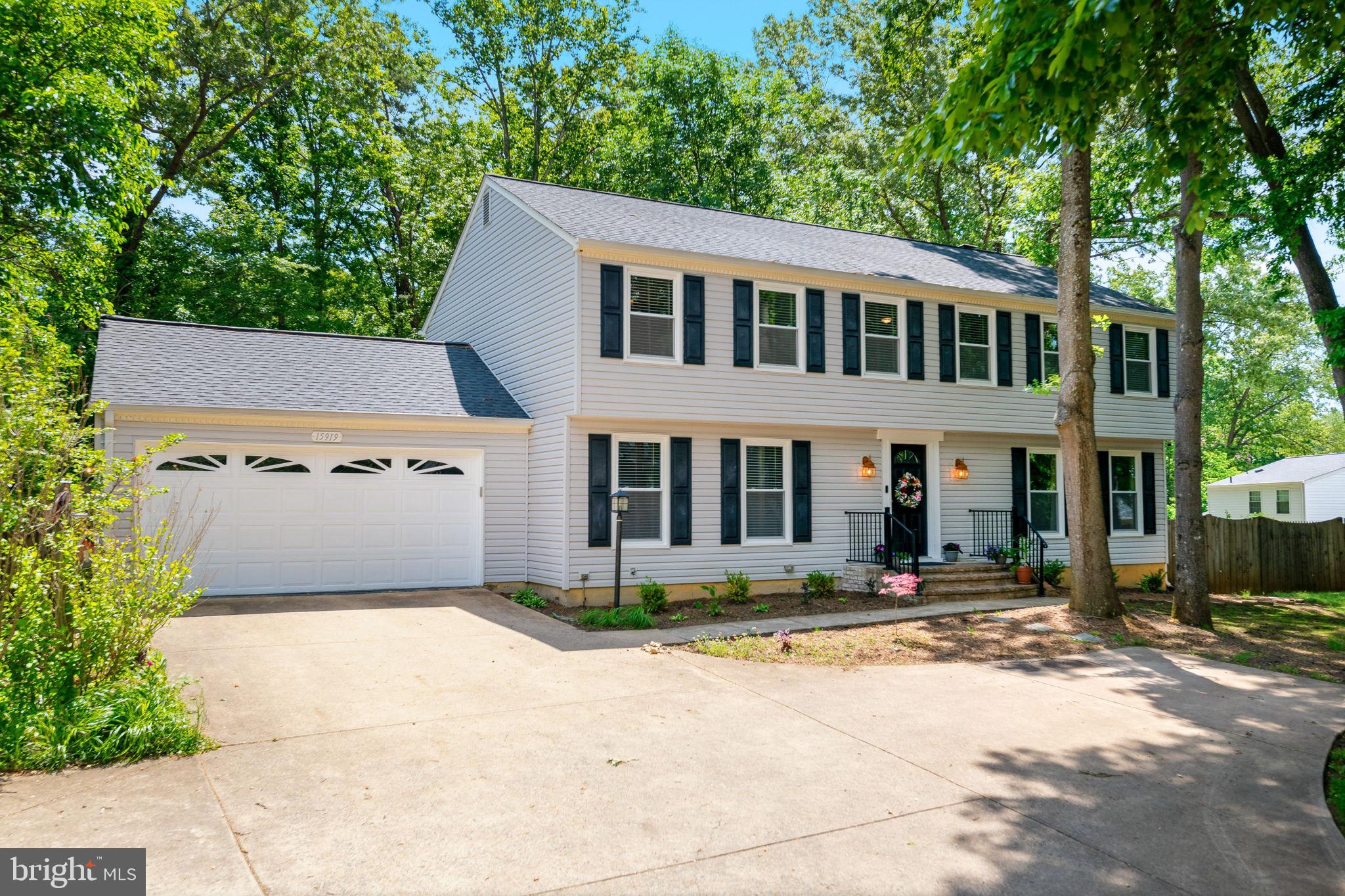 15919 FAIRWAY DRIVE