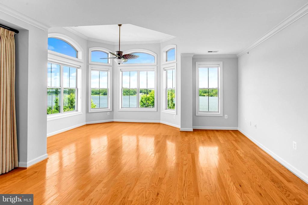 440 BELMONT BAY DRIVE 404