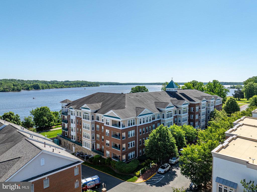 440 BELMONT BAY DRIVE 404