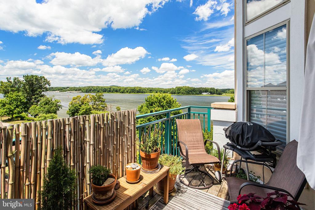 440 BELMONT BAY DRIVE 404