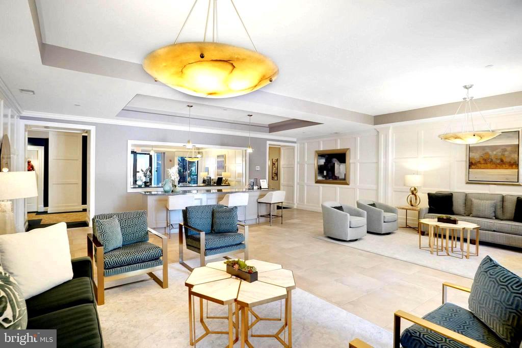 440 BELMONT BAY DRIVE 404