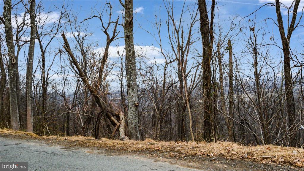 2621 LOOKOUT ROAD