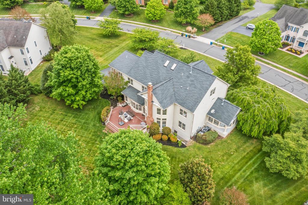 5528 ROAN CHAPEL DRIVE