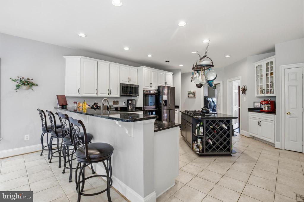 5528 ROAN CHAPEL DRIVE