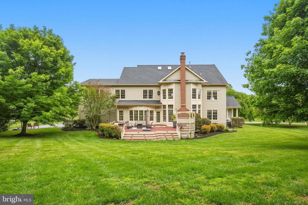 5528 ROAN CHAPEL DRIVE