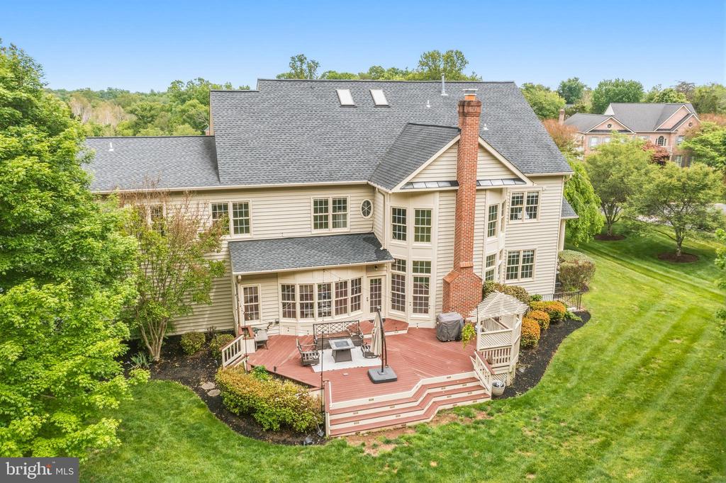 5528 ROAN CHAPEL DRIVE