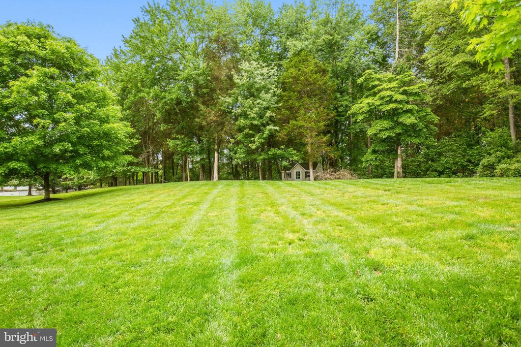 5528 ROAN CHAPEL DRIVE
