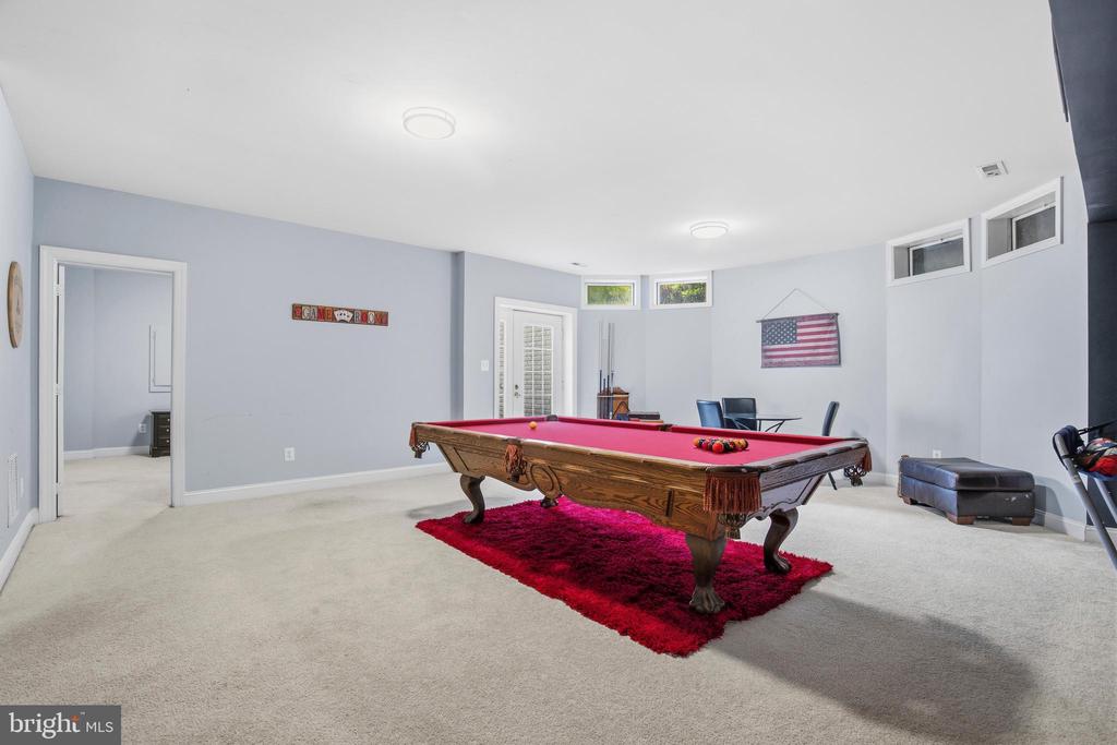 5528 ROAN CHAPEL DRIVE