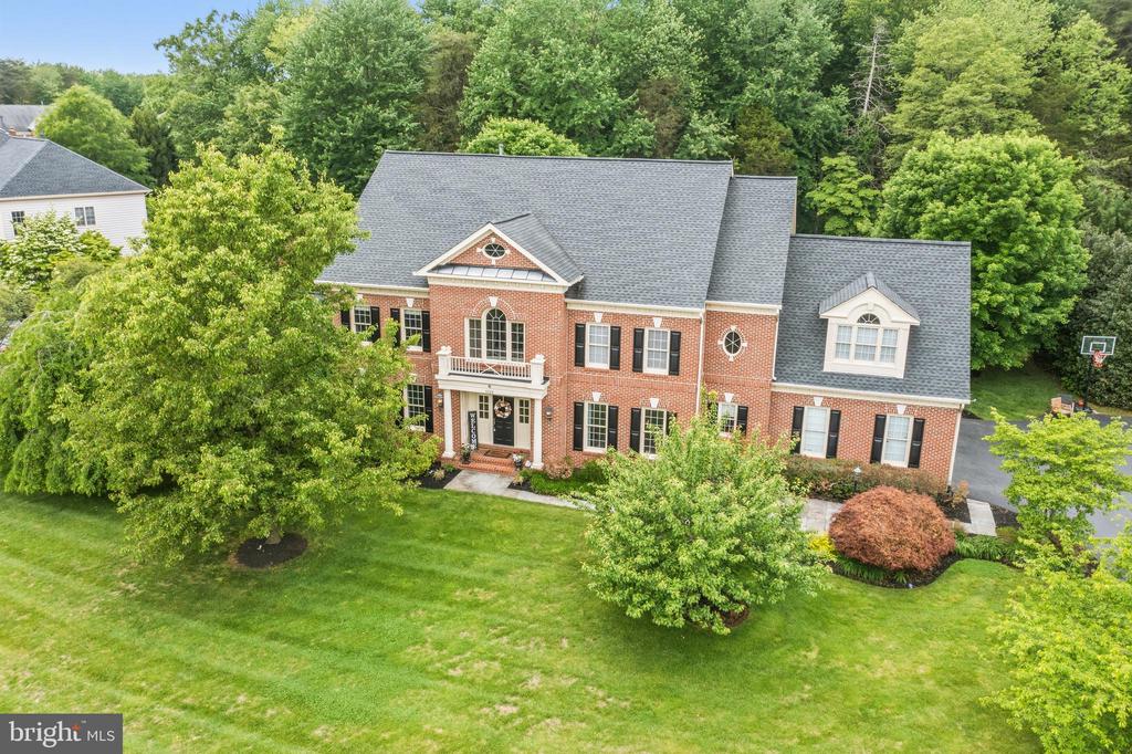 5528 ROAN CHAPEL DRIVE