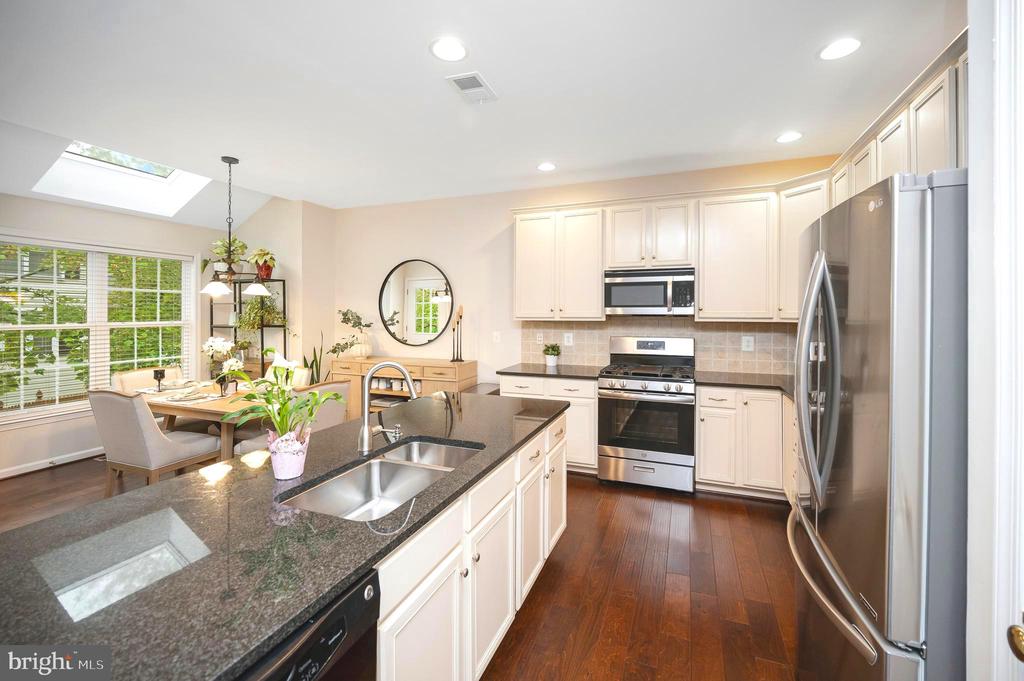 15829 FOURMILE CREEK COURT