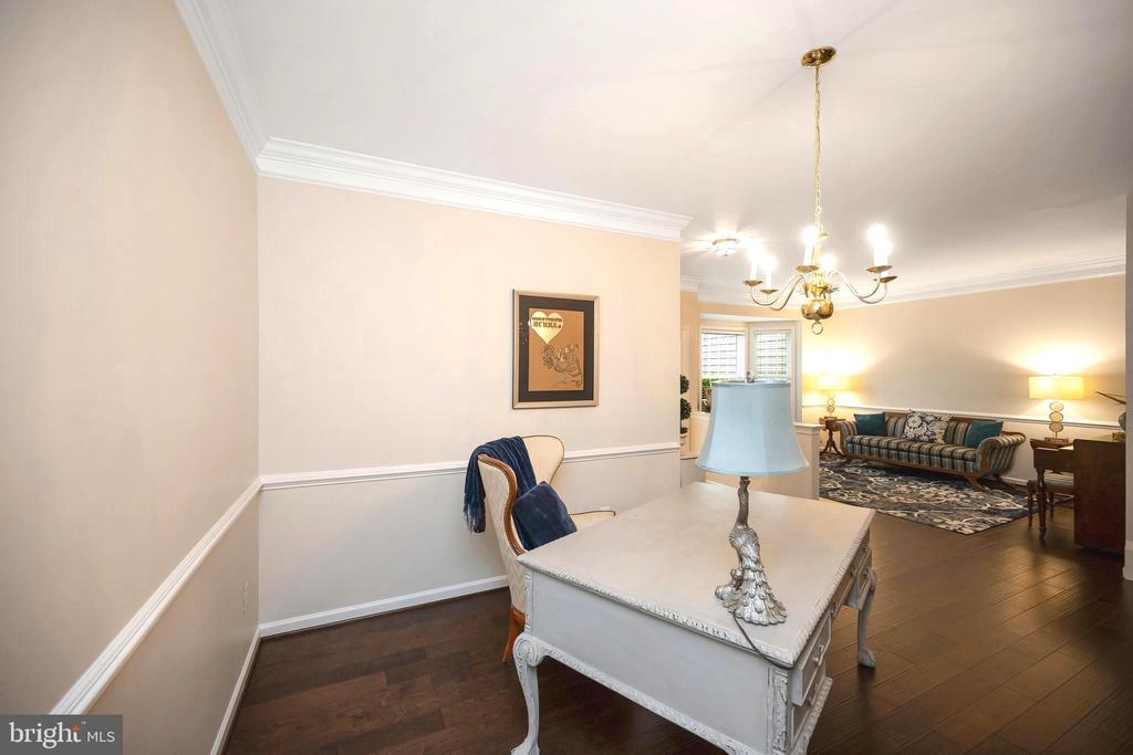 15829 FOURMILE CREEK COURT