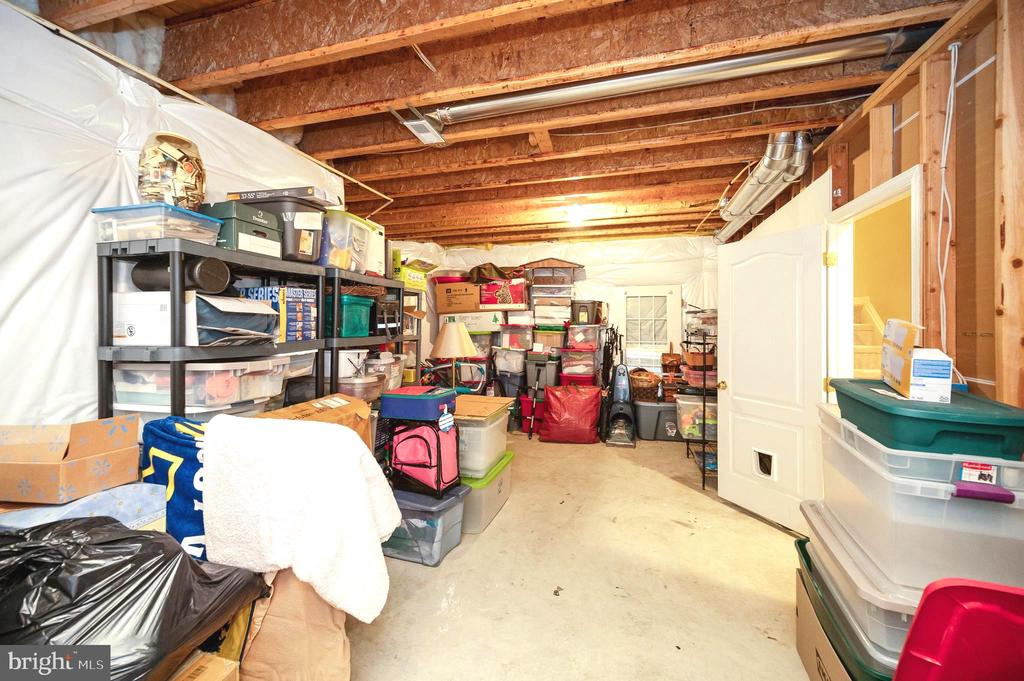 15829 FOURMILE CREEK COURT