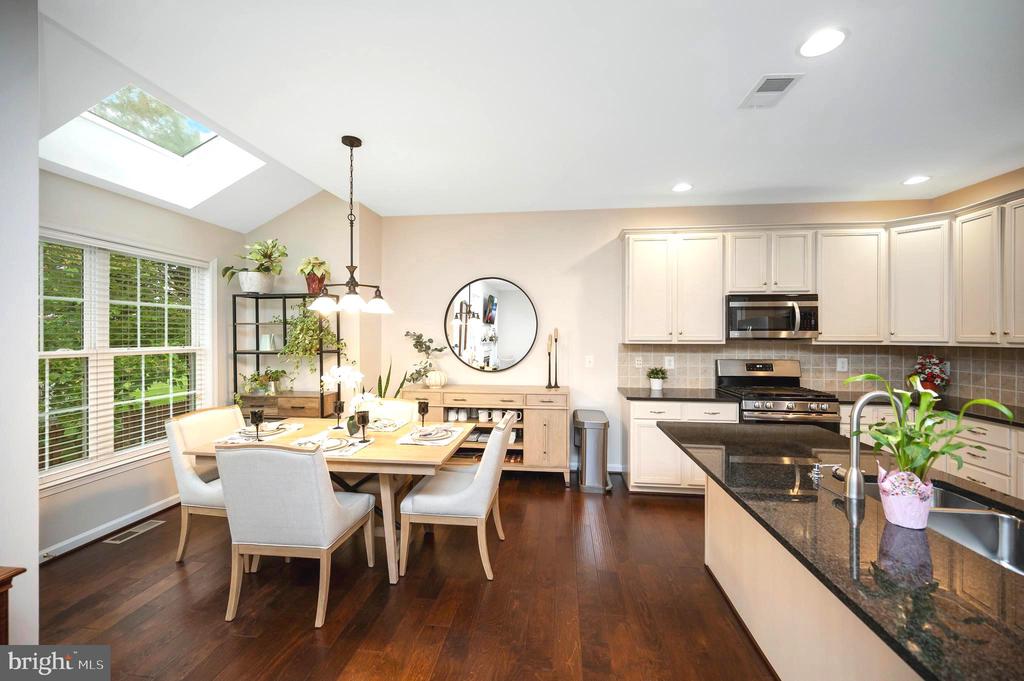 15829 FOURMILE CREEK COURT